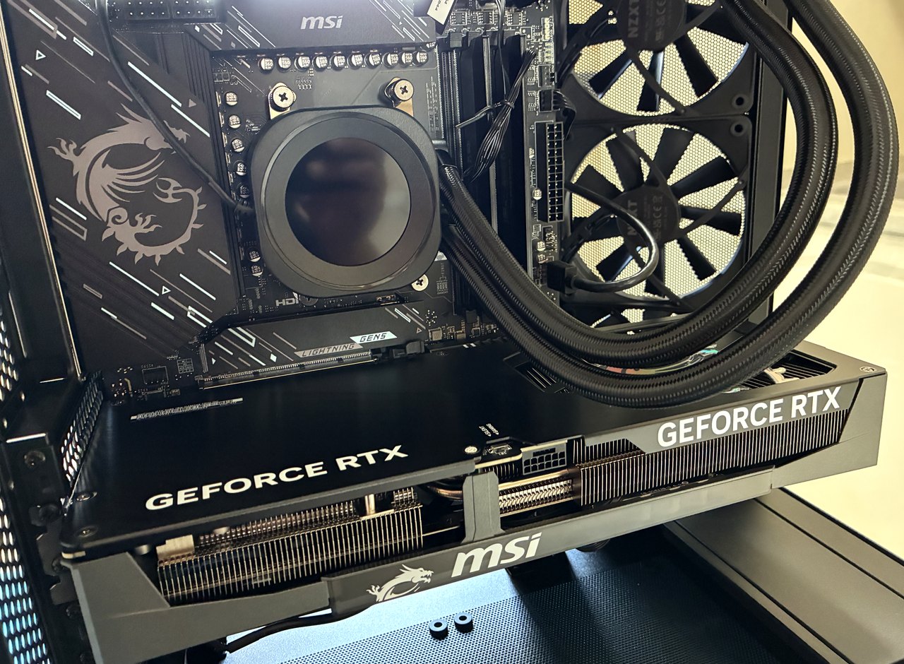 GPU MSI GeForce RTX e AIO Corsair nel PC gaming assemblato a Milano