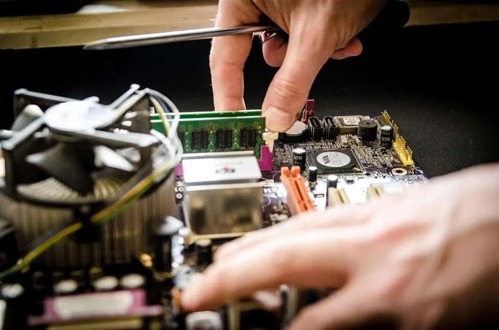 Riparazione computer a domicilio Monza Assistenza informatica a domicilio Monza